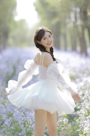 鸡儿日大奶女人